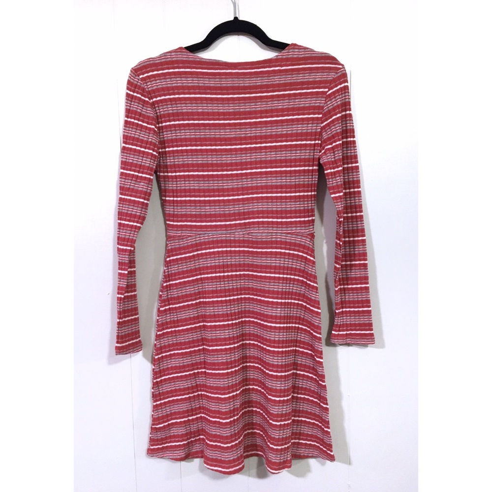 Alya Striped Button Front Dress - Picture 4 of 6